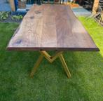 Walnoot houten eettafel gouden poten, Huis en Inrichting, Tafels | Eettafels, 50 tot 100 cm, Nieuw, Massief hout, 150 tot 200 cm