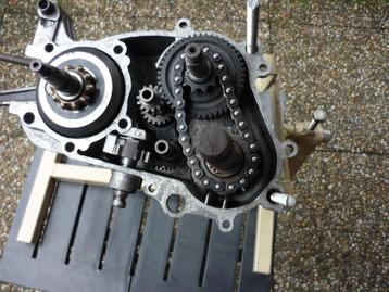 Kreidler motor bok handig bij montage/revisie van motor blok beschikbaar voor biedingen