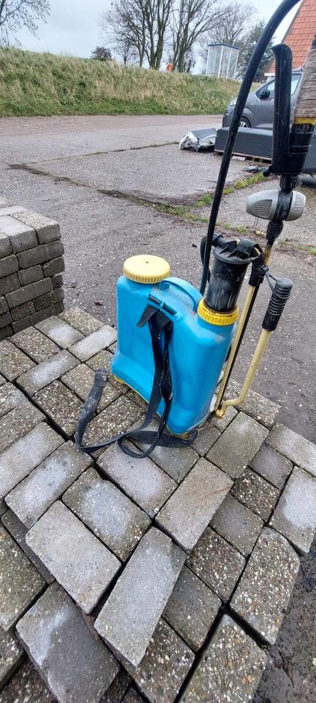 Gifspuit - Handig voor tuin en meer!, Tuin en Terras, Bestrijdingsmiddelen, Gebruikt, Onkruidbestrijding, Ophalen