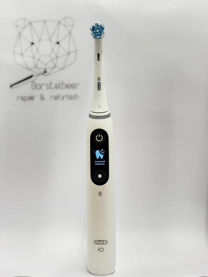 Oral B IO7 wit refurbished 1 jaar garantie, Sieraden, Tassen en Uiterlijk, Uiterlijk | Mondverzorging, Zo goed als nieuw, Tandenborstel