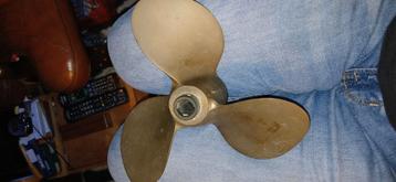 Boot schroef brons 3 blads beschikbaar voor biedingen