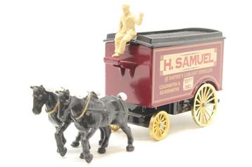 H. Samuel horsevan beschikbaar voor biedingen