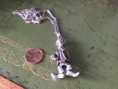 Oude zilveren bedel Charlie Chaplin met ketting, Sieraden, Tassen en Uiterlijk, Bedels, Zo goed als nieuw, Overige merken, Zilver