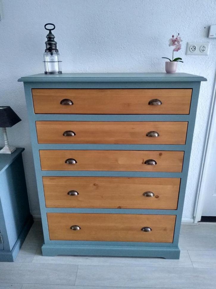 Mooie ruime grenen ladekast Urban green, Huis en Inrichting, Kasten | Ladekasten, Zo goed als nieuw, 100 tot 150 cm, 25 tot 50 cm