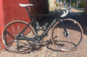 Bianchi Aria carbon SRAM Force beschikbaar voor biedingen