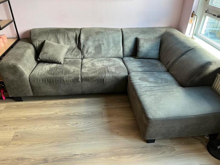 GRATIS Af te halen Hoekbank Leenbakker antraciet, Huis en Inrichting, Banken | Bankstellen, Gebruikt, Hoekbank, Driepersoons, 250 tot 300 cm