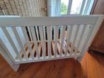 Houten ledikant, Kinderen en Baby's, Kinderkamer | Complete kinderkamers, Ophalen, Zo goed als nieuw, Jongetje of Meisje