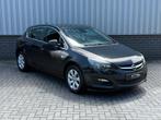 Opel Astra 1.4 Business + | Navi | Airco | CruiseControl|, Voorwielaandrijving, Gebruikt, 4 cilinders, Zwart