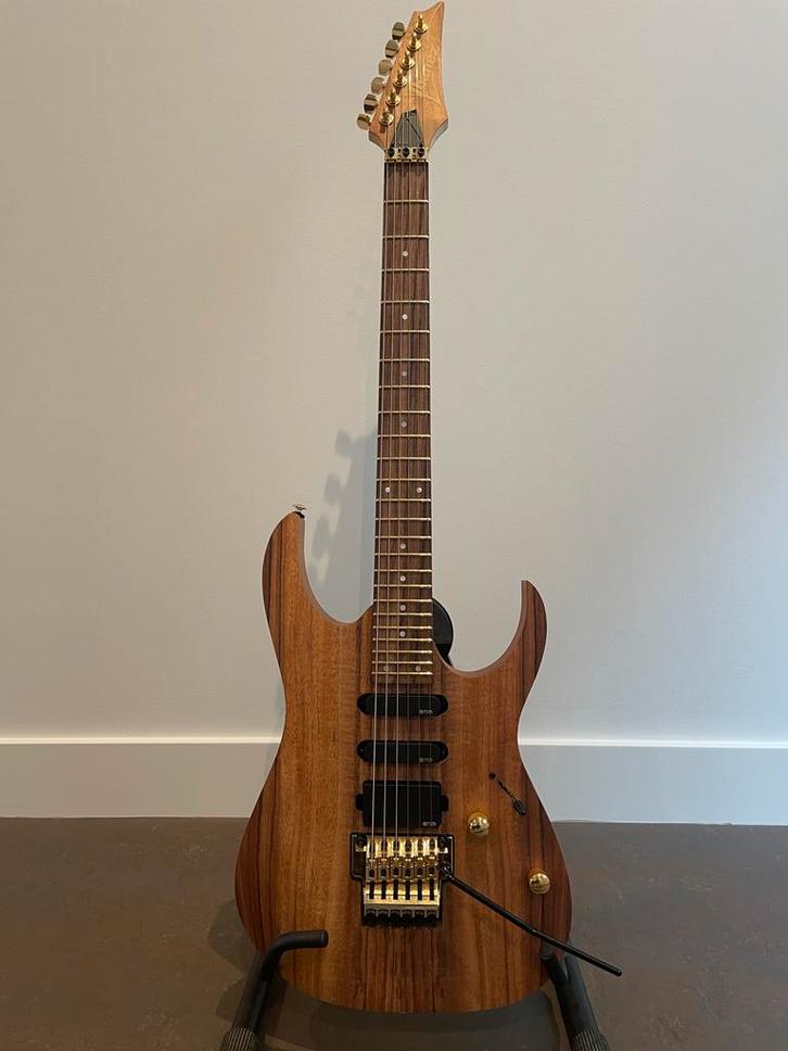 Ibanez RG6PKAG-NTF - Zo goed als nieuw, Muziek en Instrumenten, Instrumenten | Onderdelen, Zo goed als nieuw, Elektrische gitaar