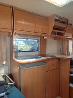 Caravan Avento Ava Grande 445 tf, Ophalen