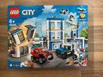 Lego City Politiebureau 60246, Kinderen en Baby's, Speelgoed | Duplo en Lego, Ophalen of Verzenden, Nieuw, Complete set, Lego