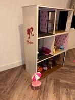 Compleet ingericht barbie huis met meubels accessoires, Ophalen, Gebruikt, Poppenhuis