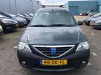 Dacia Logan 1.6 MPI 7 person rijd super AIRCO (bj 2008), Auto's, Dacia, Origineel Nederlands, Te koop, Zilver of Grijs, Benzine