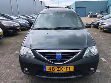 Dacia Logan 1.6 MPI 7 person rijd super AIRCO (bj 2008)