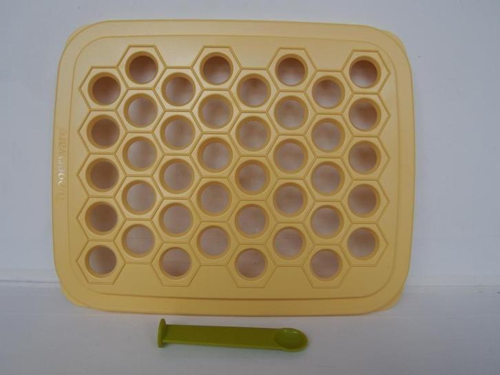 T060 Deeghapjesmaker, Ravioli maker, Tupperware, Huis en Inrichting, Keuken | Tupperware, Nieuw, Overige typen, Geel, Ophalen of Verzenden