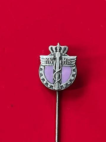 Emaille Speldje KNMB Koninklijke Nederlandse Medische Bond beschikbaar voor biedingen