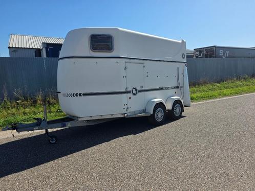 Grote ruime 2 paards Vol Polyester Blommert aluminium vloer, Dieren en Toebehoren, Paarden en Pony's | Trailers en Aanhangwagens