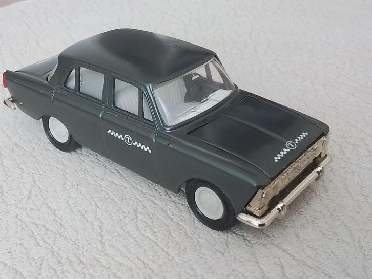 Moskvitch 412 Taxi Novoexport made in ussr, Hobby en Vrije tijd, Modelauto's | 1:43, Zo goed als nieuw, Auto, Overige merken, Ophalen of Verzenden