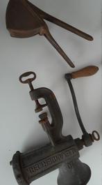 Oude vleesmolen en zeef, Ophalen of Verzenden