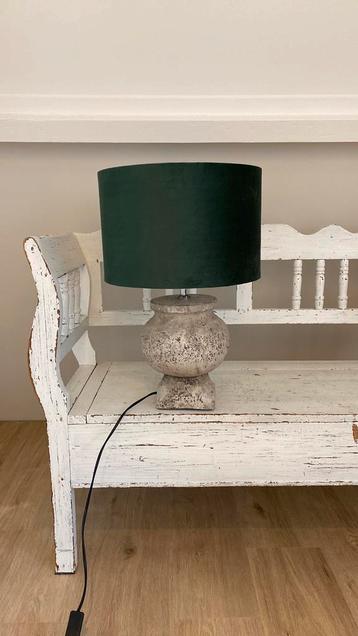 Mooie grote tafellamp met velvet kap groen beschikbaar voor biedingen