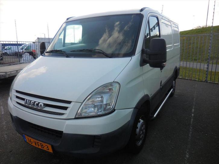Iveco Daily 29L14V EURO4 Bestel Export prijs, Auto's, Bestelauto's, Trekhaak, Iveco, Diesel, Handgeschakeld, Wit