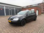 Volkswagen Golf 1.6 75KW 5D 2004 Zwart, Auto's, Volkswagen, Stof, 4 cilinders, 620 kg, Zwart