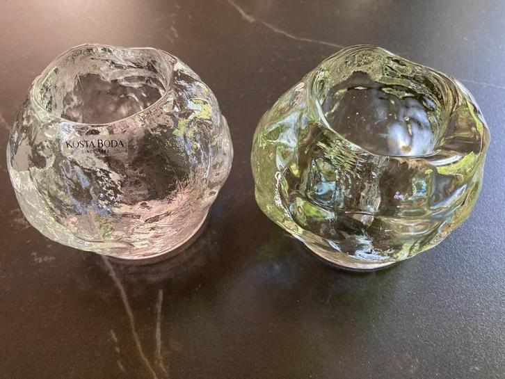2x Kosta Boda Snowball waxinelichthouder-Design Ann Wärff, Antiek en Kunst, Kunst | Designobjecten, Ophalen of Verzenden