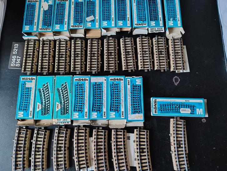 Märklin H0 M-schakelrails 18 stuks, Hobby en Vrije tijd, Modeltreinen | H0, Gebruikt, Rails, Wisselstroom, Märklin, Verzenden