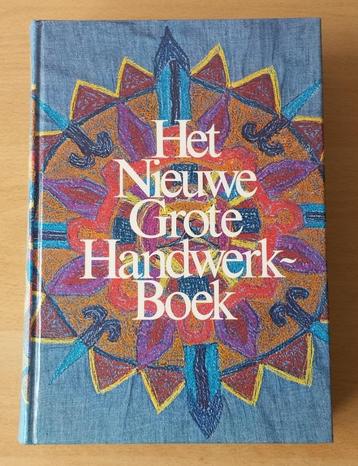 Het Nieuwe Grote Handwerkboek - C. Jaartsveld - 1980 beschikbaar voor biedingen