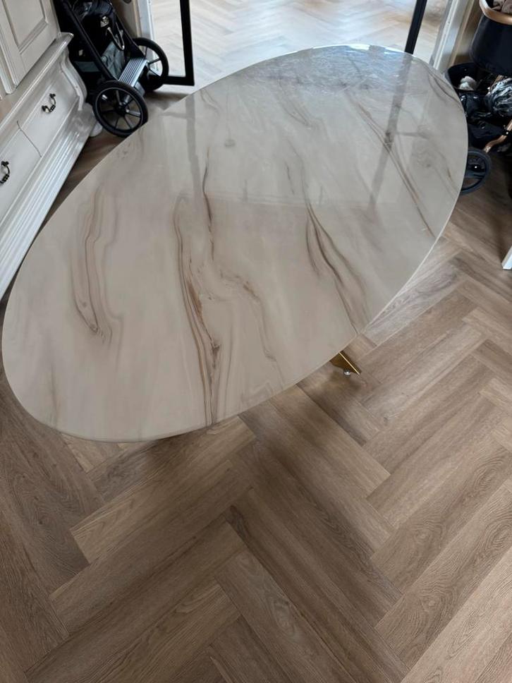 Ovale eettafel glas marmerlook, goud onderstel, Huis en Inrichting, Tafels | Eettafels, 50 tot 100 cm, 150 tot 200 cm, Ovaal, Ophalen