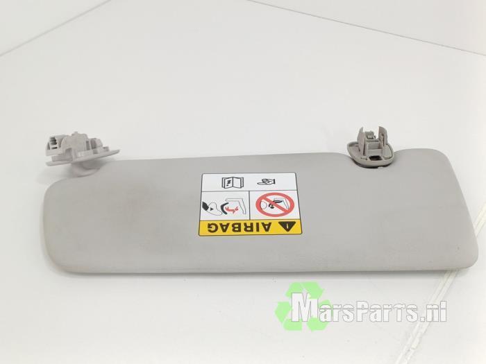 Zonneklep van een Renault Megane, Auto-onderdelen, Interieur en Bekleding, Renault, Gebruikt, 6 maanden garantie, 12 maanden garantie