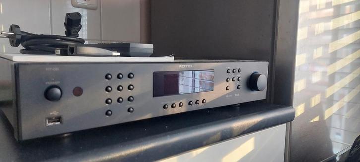 ROTEL RT-09 Tuner + USB + Wolfson 24bit/192kHz DAC, Audio, Tv en Foto, Versterkers en Receivers, Zo goed als nieuw, Overige merken