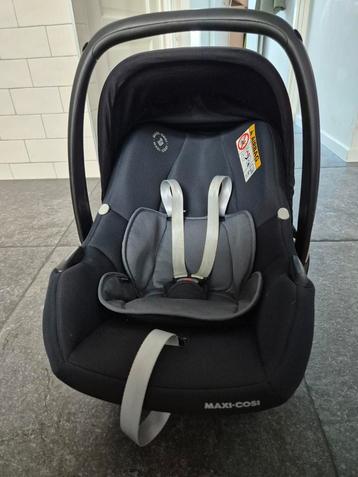 Maxi Cosi beschikbaar voor biedingen