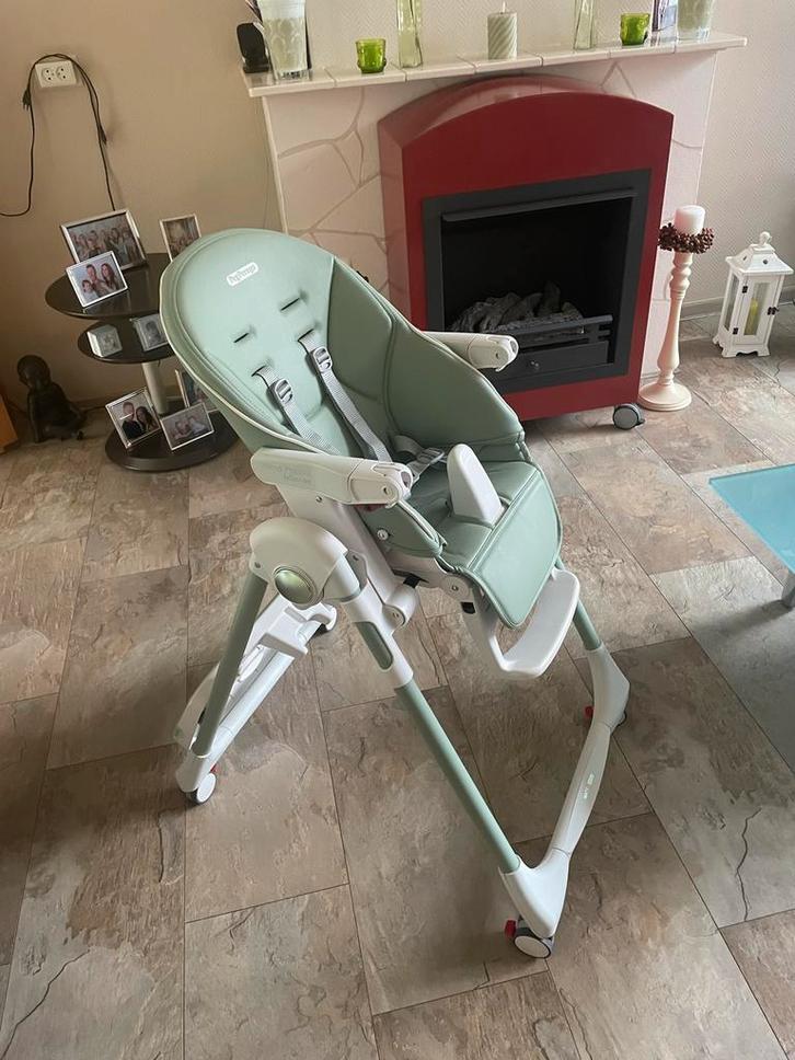 Peg Perego Meegroeistoel - Zo goed als nieuw!, Kinderen en Baby's, Kinderstoelen, Zo goed als nieuw, Meegroeistoel, Afneembaar eetblad