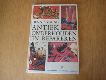 Boek Antiek onderhouden en repareren beschikbaar voor biedingen