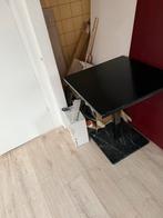 Zwarte tafel met marmeren voet. 60x60 3 stuks aanwezig, Huis en Inrichting, Bureaus, Ophalen, Zo goed als nieuw