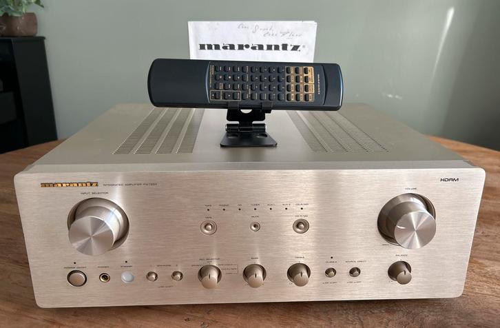 Mooie Vintage Marantz PM 7200 Amplifier met Remote en Guide, Audio, Tv en Foto, Versterkers en Receivers, Zo goed als nieuw, Marantz