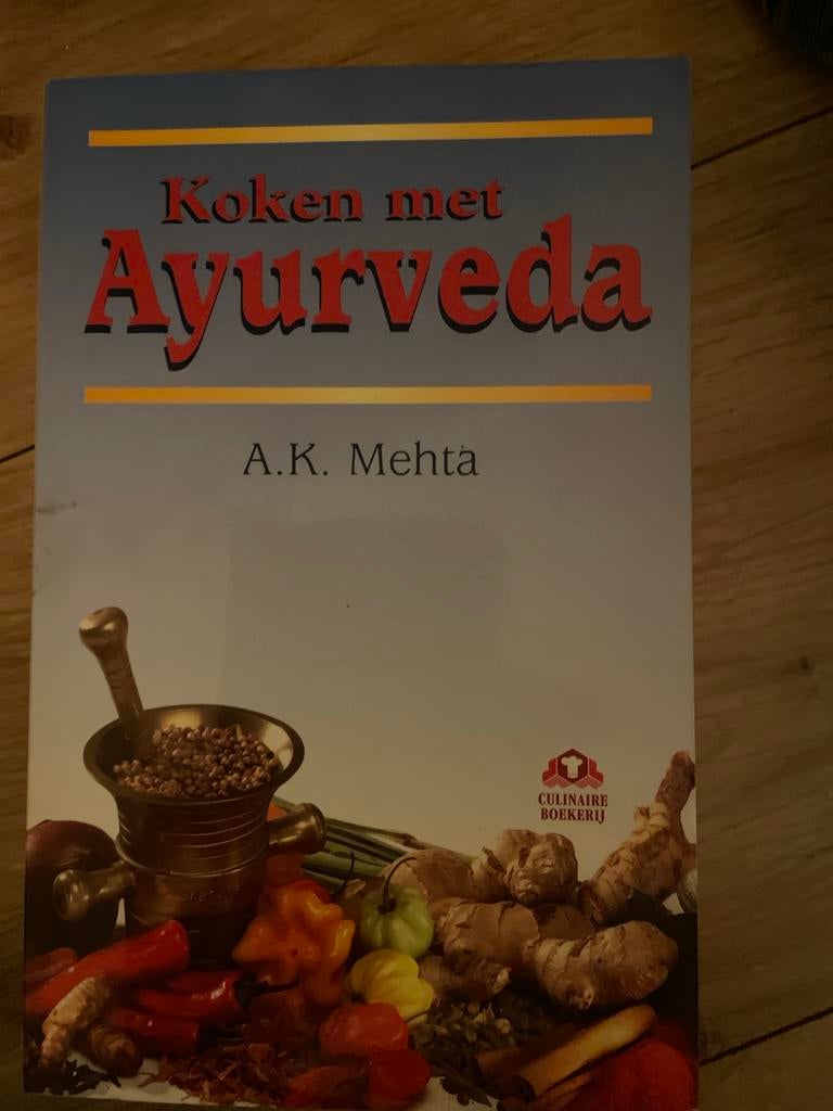 Koken met Ayurveda - A.K. Mehta, Azië en Oosters, Voorgerechten en Soepen, Ophalen of Verzenden, Zo goed als nieuw