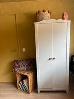 Kledingkast en Commode - Buff Kleur, Kinderen en Baby's, Kinderkamer | Commodes en Kasten, Ophalen, Gebruikt