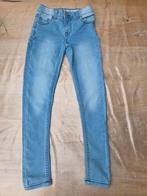 HEMA Jeans Maat 128, Broek, Jongen of Meisje, Ophalen of Verzenden, Zo goed als nieuw