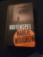 Buitenspel - Margje Woodrow Jeugdthriller, Ophalen of Verzenden, Zo goed als nieuw, Margje Woodrow, Fictie