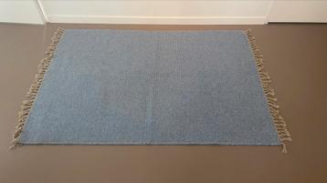 Vloerkleed blauw wol vintage beschikbaar voor biedingen