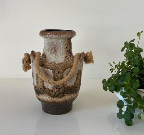 West Germany fat lava kruik met touw, Antiek en Kunst, Antiek | Keramiek en Aardewerk, Ophalen of Verzenden