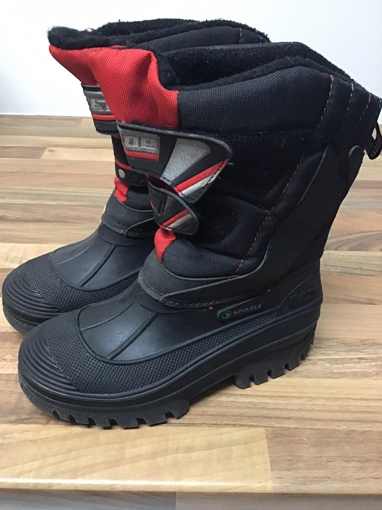 Snowboots maat 34, Ophalen of Verzenden, Zo goed als nieuw