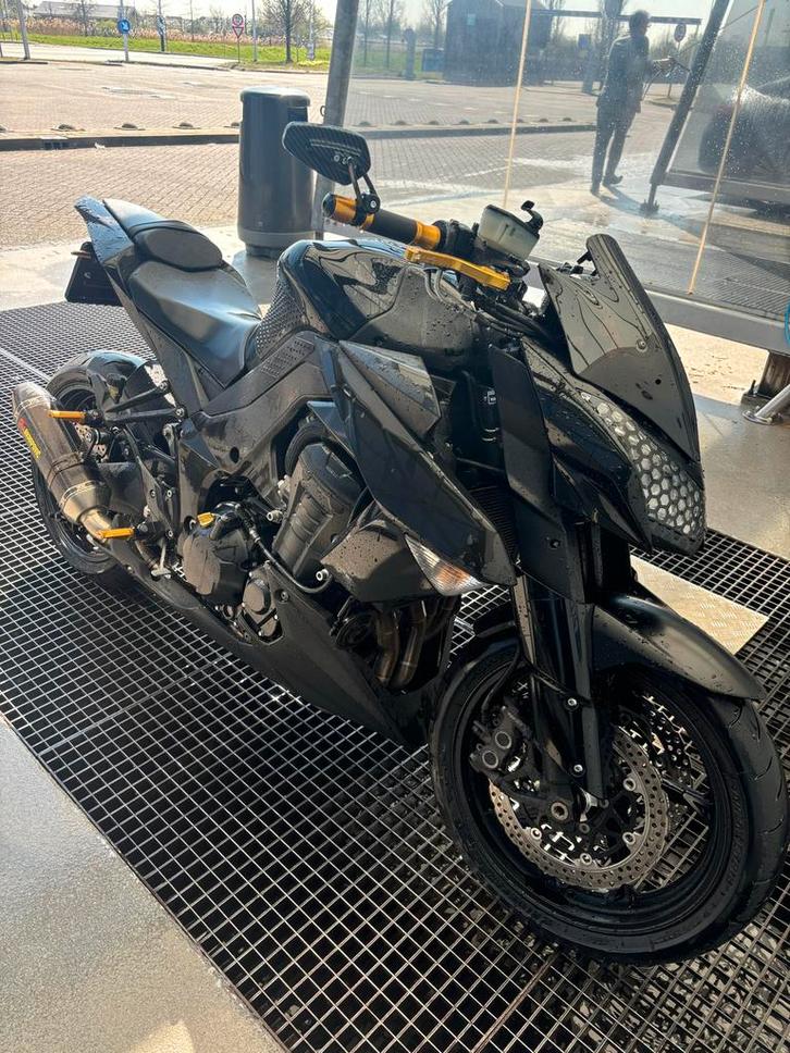 Kawasaki Z1000 - Black on Black, Motoren, Motoren | Overige merken, Naked bike, meer dan 35 kW, 4 cilinders, Motorrijbewijs A
