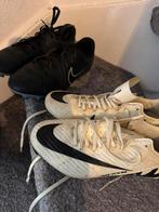 2 Paar Nike Voetbalschoenen, Kleding | Heren, Schoenen, Ophalen of Verzenden, Gedragen, Zwart, Sportschoenen