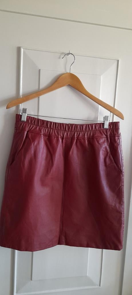 Est' Seven burgundy leren rokje met steekzakjes M, Maat 38/40 (M), Overige kleuren, Verzenden, Zo goed als nieuw