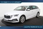 Skoda Octavia Combi DSG *1ste Eigenaar*Navigatie*Stoelverwar, Stof, Gebruikt, Euro 6, 3 cilinders
