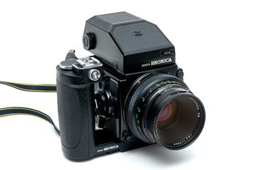 Zenza Bronica ETRSi complete set beschikbaar voor biedingen