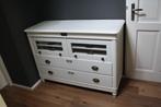 linnenkast met laden en kleppen. 130 x 48, Huis en Inrichting, Kasten | Kledingkasten, Ophalen, 100 tot 150 cm, Zo goed als nieuw